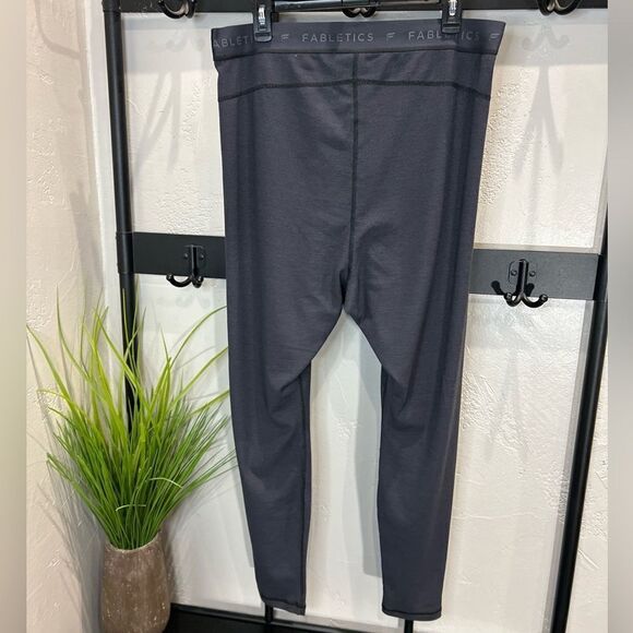 Fabletics Crystal Lounge Legging waffle knit Grey size 1X - Picture 8 of 16